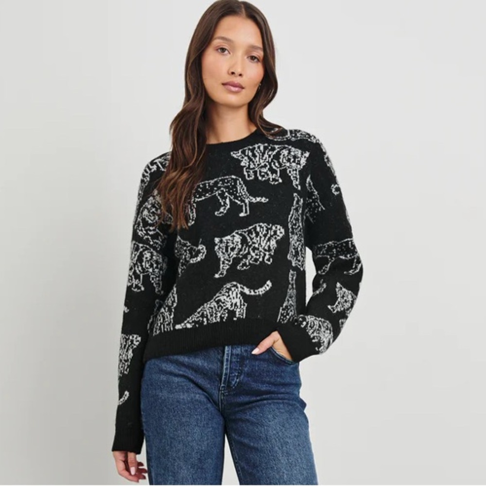Faith & Zoe Black and White Leopard Print Sweater - Picture 3 of 8